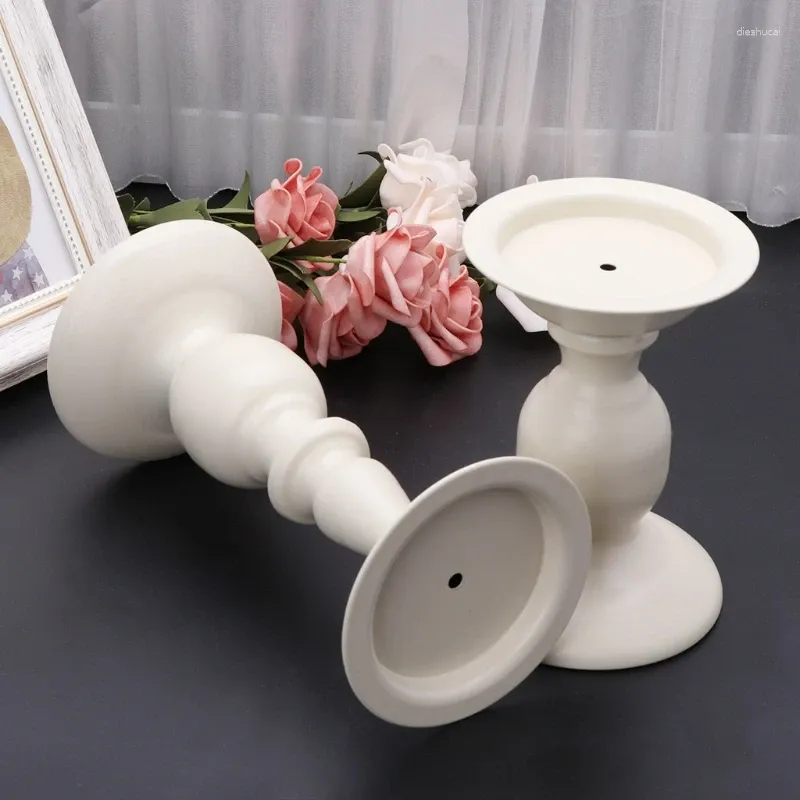 Candele White Metal Candlestick Holder Stand Regali per decorazioni da tavolo per feste per matrimoni