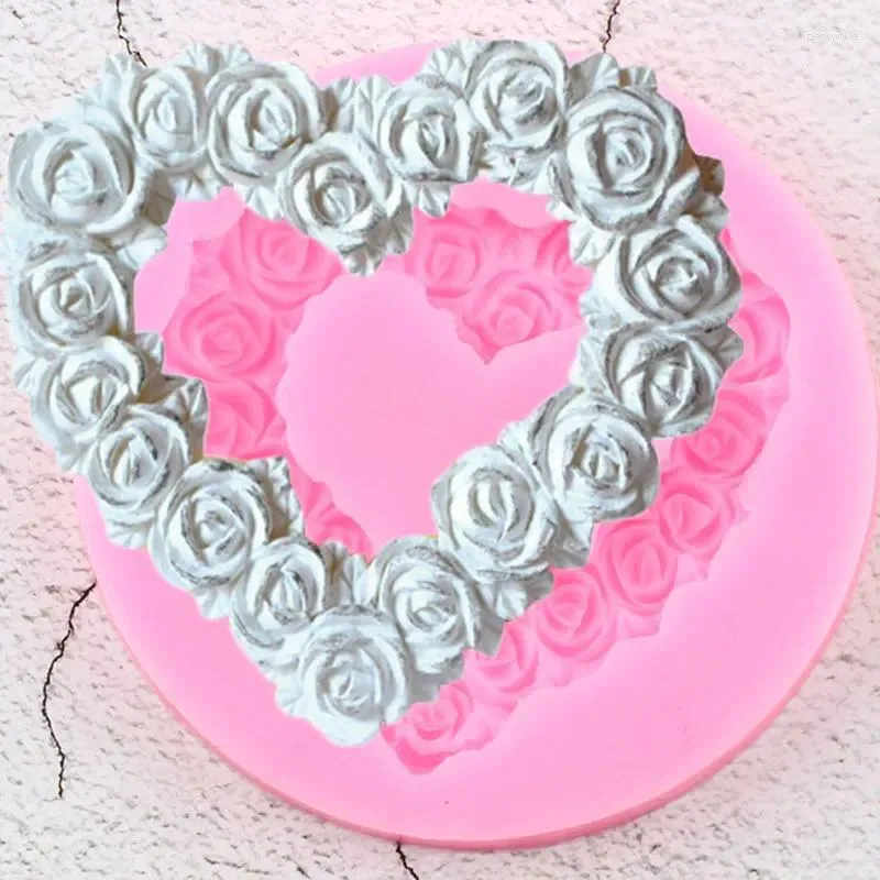 Baking Moulds Heart Shaped Rose Wreath Silicone Molds DIY Wedding Fondant Cake Decorating Tools Cupcake Topper Candy Chocolate Gumpaste