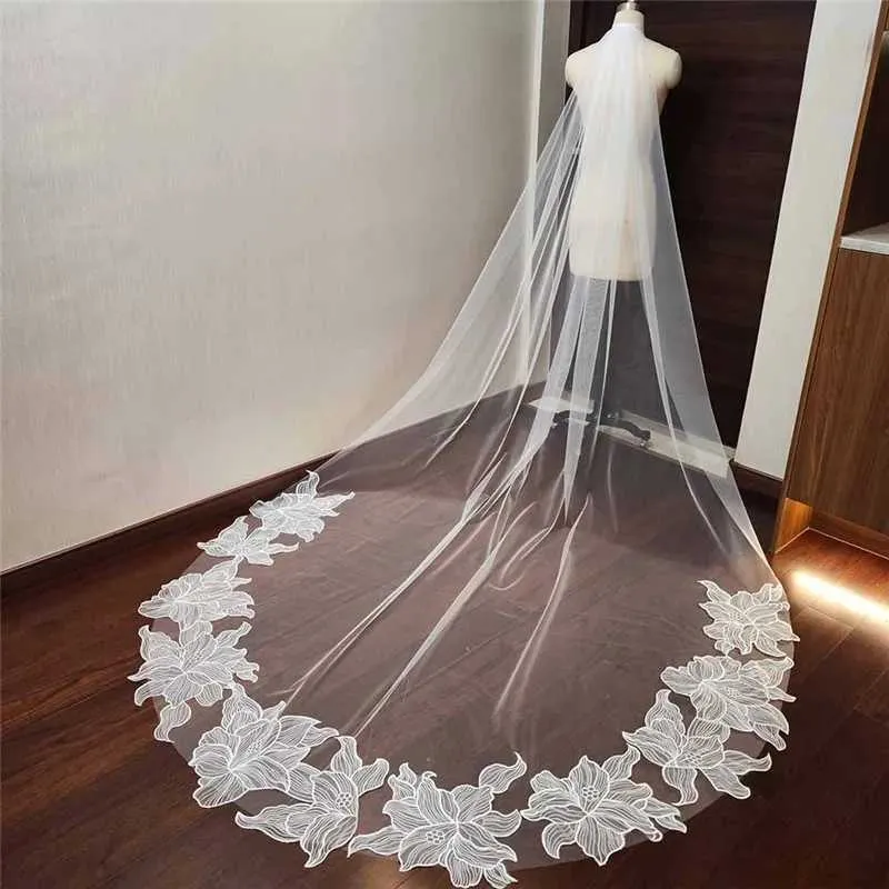 Gioielli per capelli Romantico pizzo floreale con pettine a strato singolo Velo da sposa lungo 3 metri Accessori da sposa_voghion.com