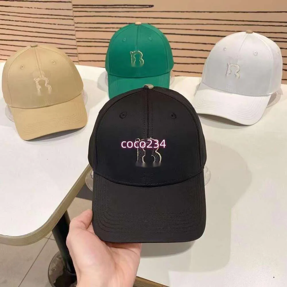 Fashion Baseball Cap Summer Men Women Letters Imprime Baseball Caps Grille Stripe Pu Leather Casual Hat