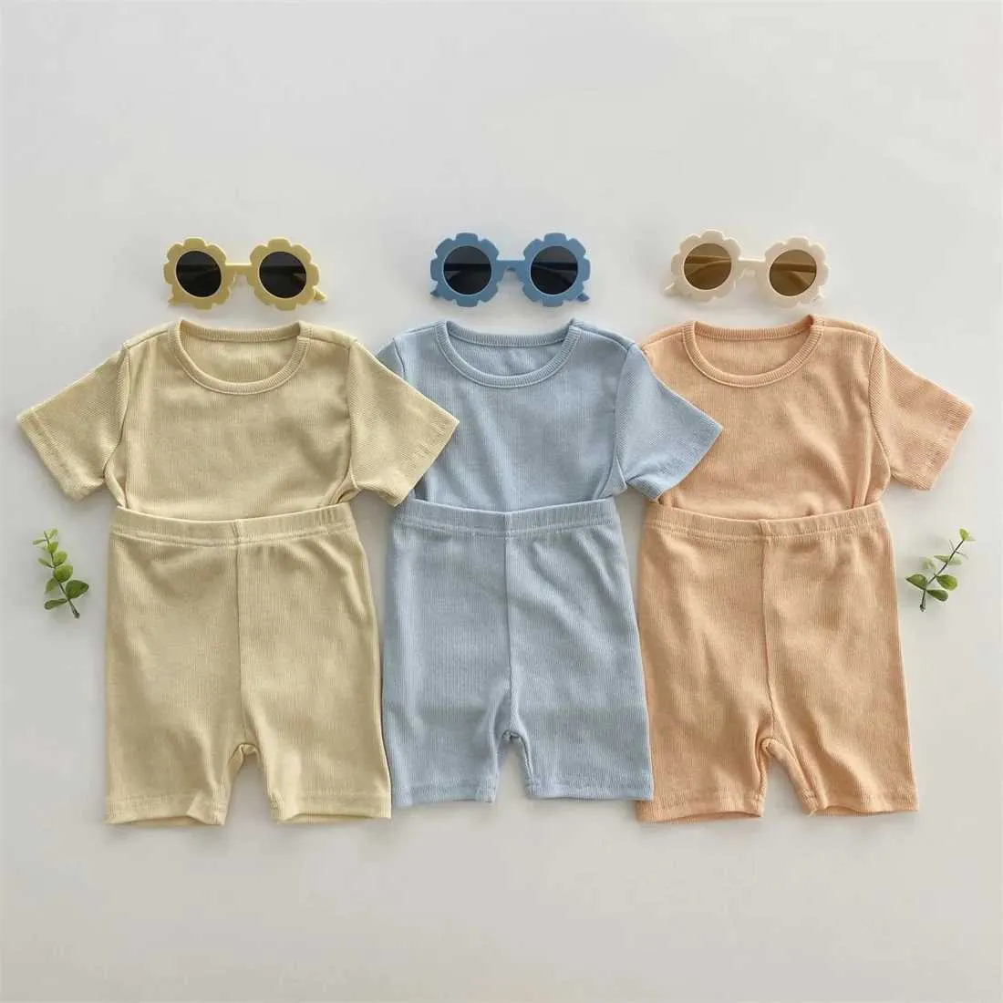 Kleidungssets 2023 neues massives Baby-Kleidungsstück Baby Kurzarm T-Shirt+Kurzärmeler Sommer-Baumwoll-Pyjamas 2-teiliger Baby Setl240513