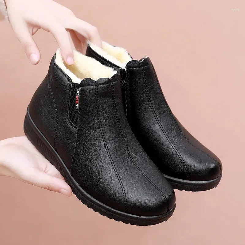 Chaussures décontractées mère coton d'âge d'âge moyen d'âge chaud chaud non glissée à semelle souple de la cheville semelles