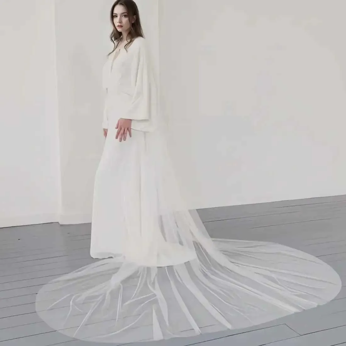 Hair Jewelry Cathedral Bridal Veils Long Veil with Comb 1 Tier Cut Edge Soft Tulle Silk 120in Wide Wedding Accessories_voghion.com