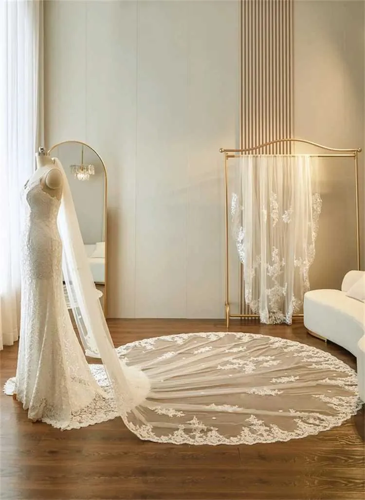 Bijoux de cheveux V67 voiles longs Style cathédrale dentelle brodée patch voile de mariage 1 niveau accessoires de robe de mariée pour_voghion.com