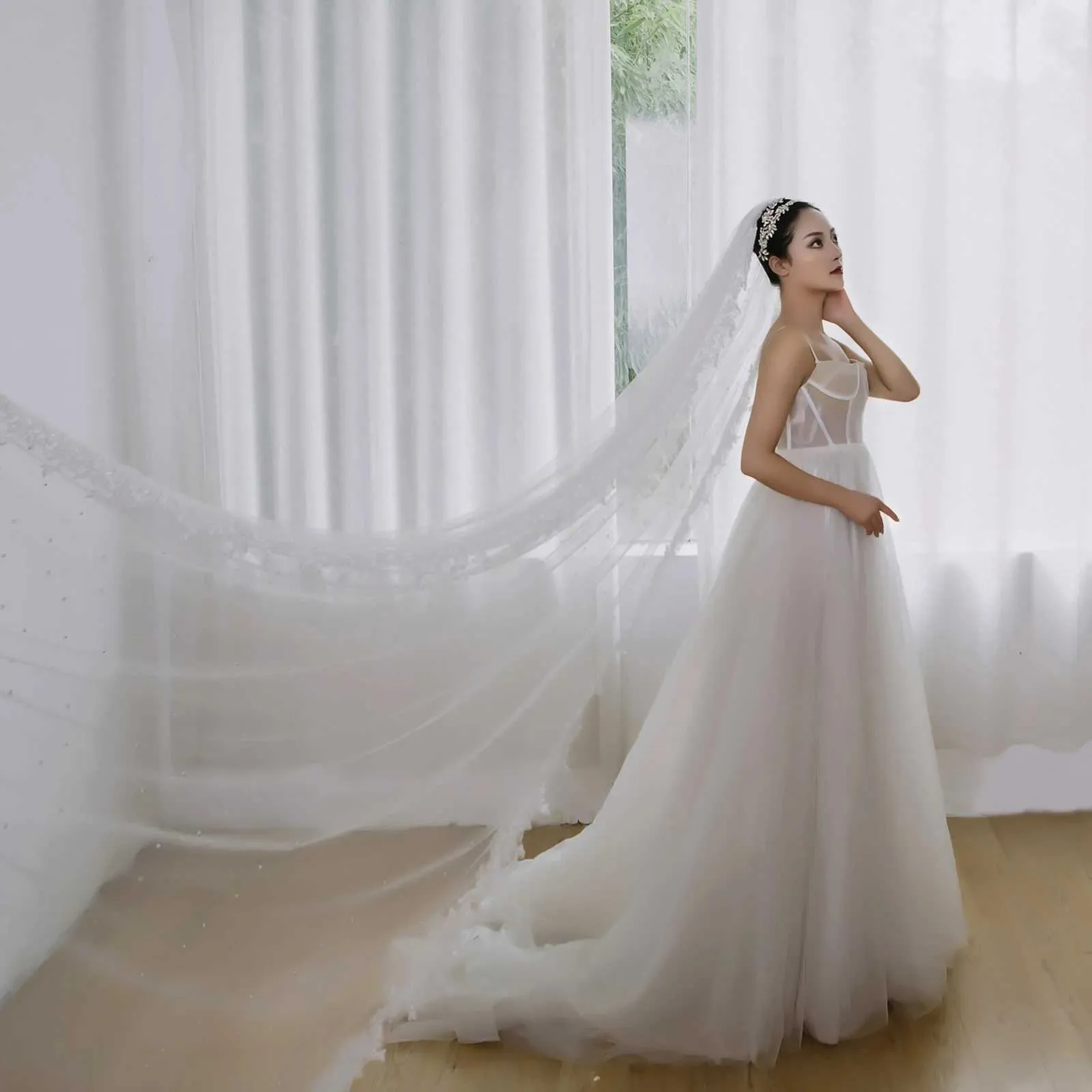 Hochzeitsschleier Mit Perlen Und Spitzenkante Und Kamm_voghion.com