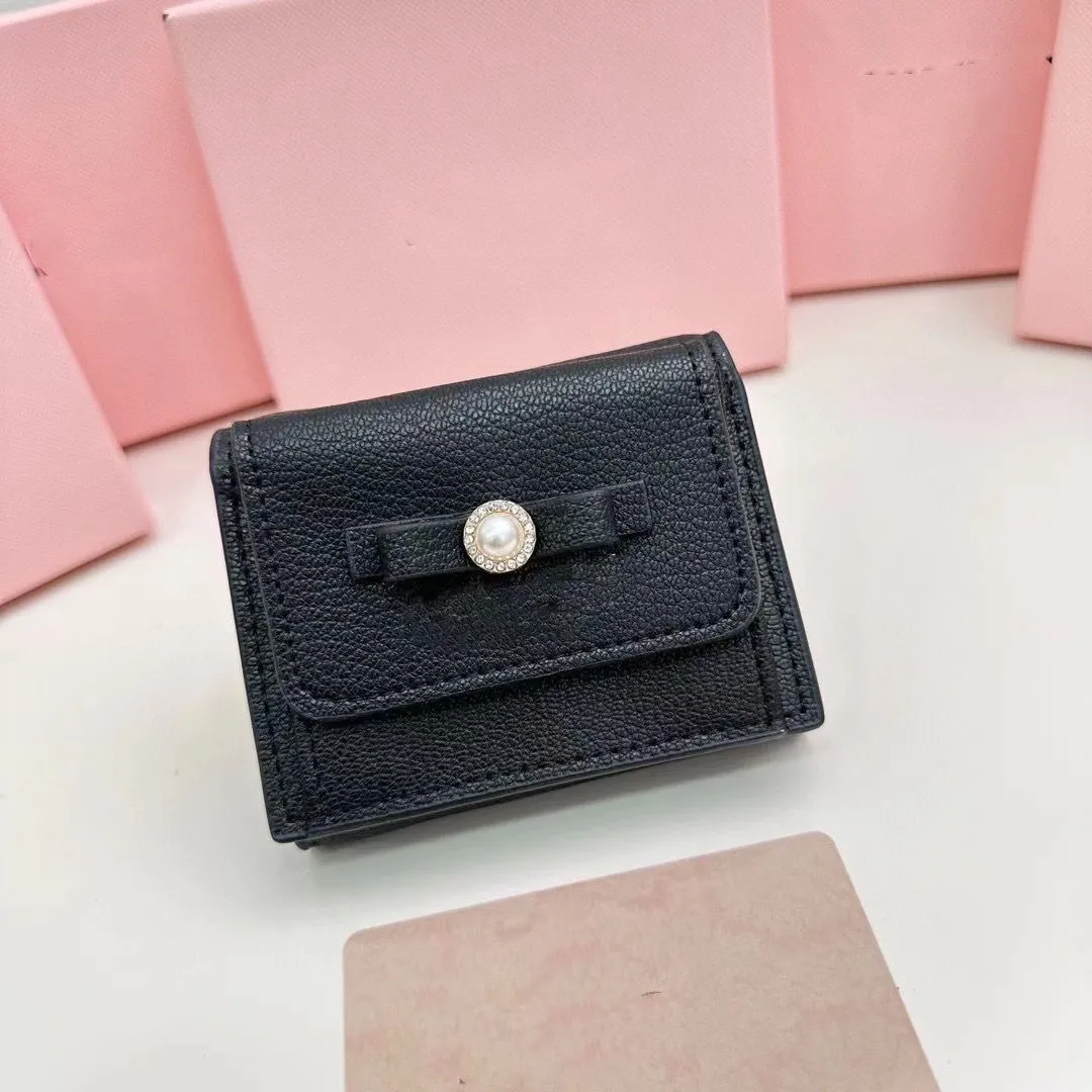 Designer Classic Women's Purse Font Solid Color Butterfly Pearl Card Bag File Bag Suit Holing Card Holder Double Money Check Card