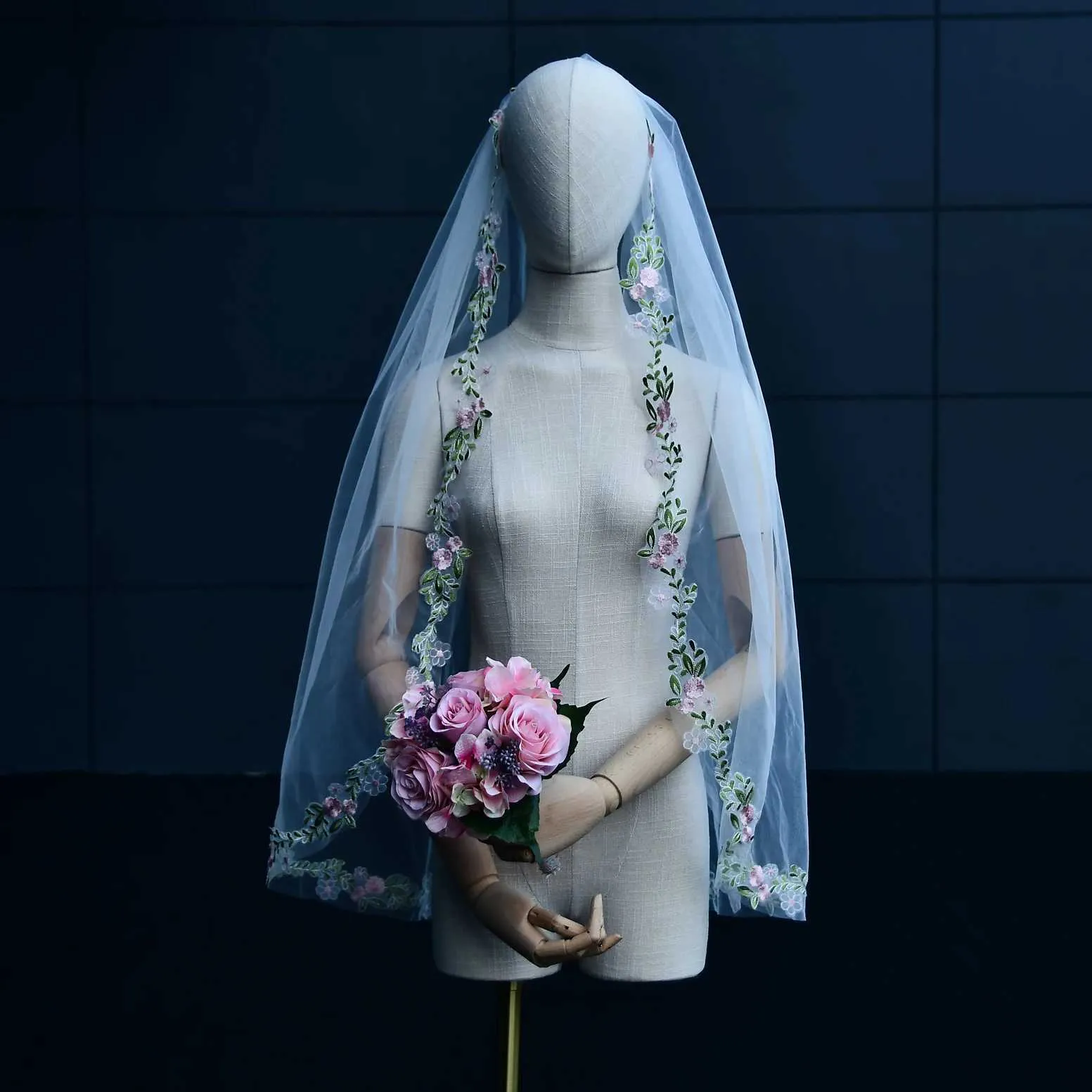 Haarschmuck Kurzer Schleier Spitzenrand Brautschleier 1 Stufe Fingerspitzenlänge Mantilla Weiche Brautkleider Zubehör für_voghion.com