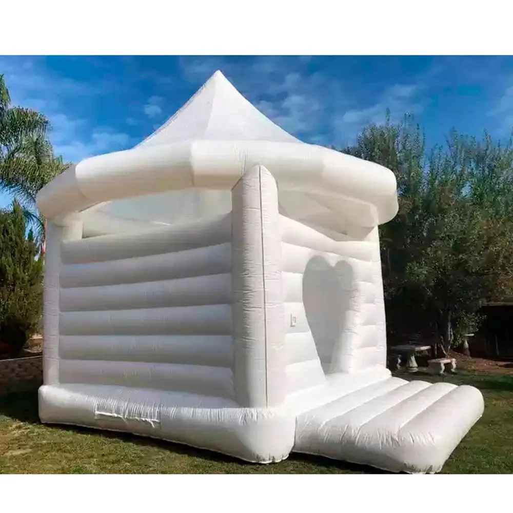 en gros 4,5x4m (15x13,2ft) Mariage complet PVC Blanc Blanc Bouncy Bouncy Château de saut de saut Bounce Bounce House avec une porte en forme de cœur pour la fête pour adultes