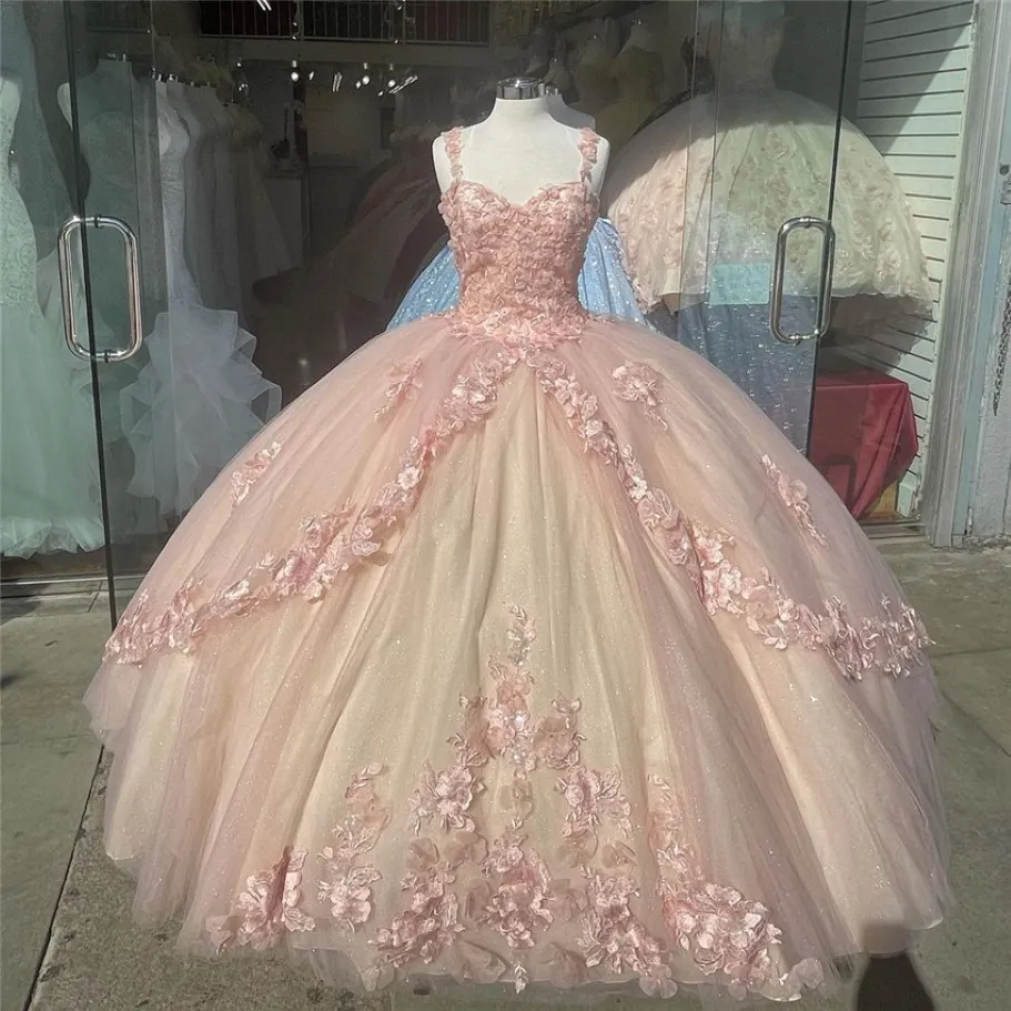 Blush Pink Pink Sparkly Quinceanera Prom Vestidos 2021 Lectins de hombro Vestido de pelota Tulle Fiesta dulce 15 16 Dress Quincea Era Anos 321N