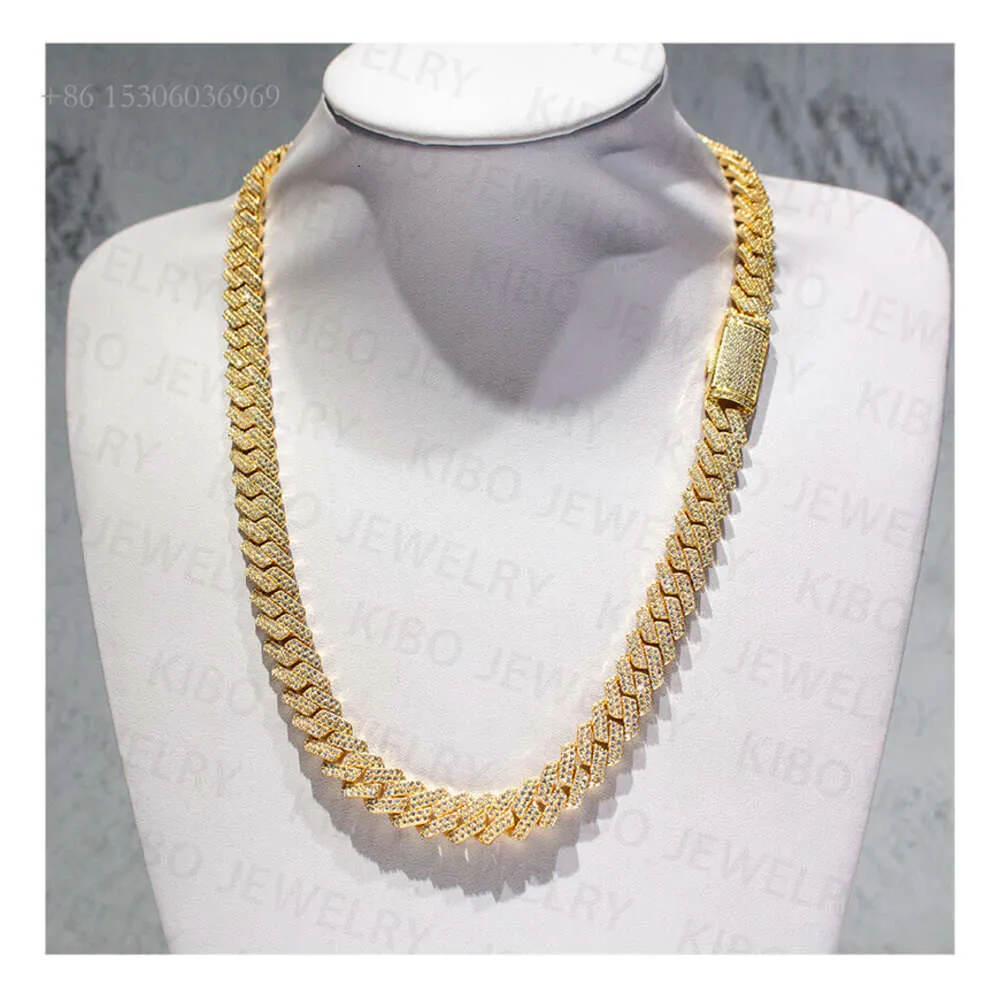 Cadeau de Noël Hip Hop Custom Iced Out 12 mm Vvs Mossanite 10k Solid Gold Moisanite Cuban Link Chain