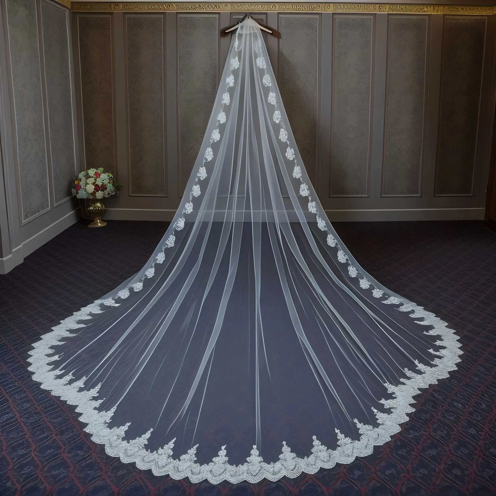 Hair Jewelry V152 Wide Veil Long Cathedral Bridal Veils 1 Tier 3M Lace Appliques Scalloped Edge Mantilla Tulle Wedding_voghion.com