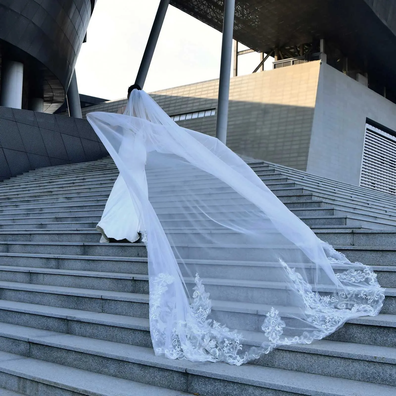 Gioielli per capelli Velo lungo da sposa a cattedrale Veli da sposa a 1 strato Applicazioni in pizzo Bordo Mantilla Accessori da sposa larghi per la sposa_voghion.com