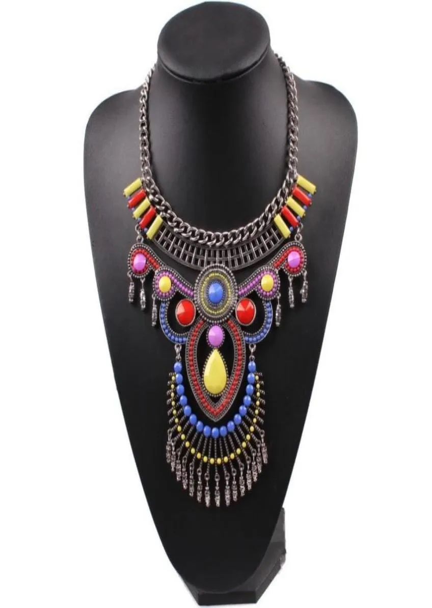 Chaînes Collier de chaîne de design de marque Fashion pour femmes Énoncé de perle acrylique