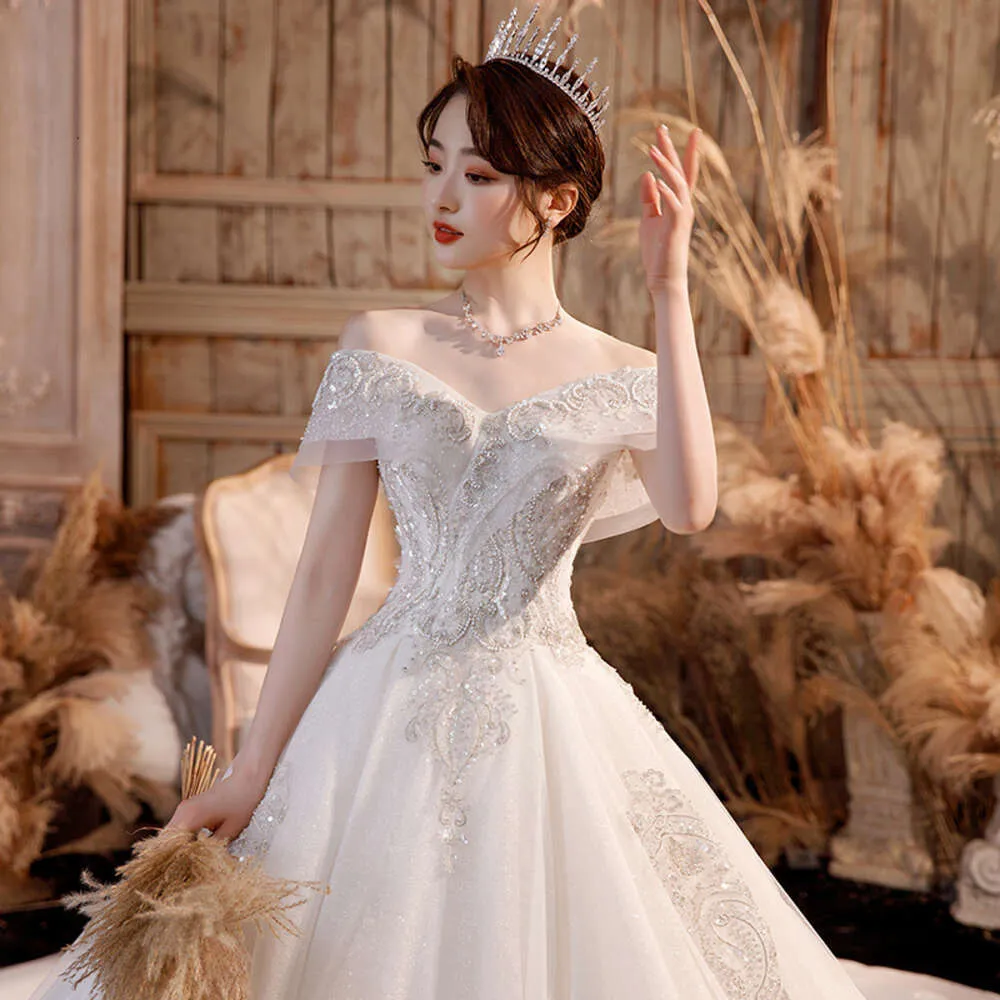 Robe de mariée maîtresse de l'industrie lourde 2024 Nouveau arrière une épaule Bride Bridal's Forest Dream Hepburn Style Starry Sky Jupe