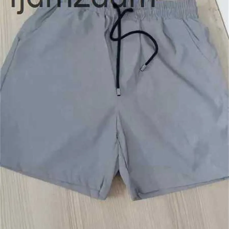 2021 Shorts d'été Salles étanches et à séchage rapide Designer Mensl White Black Beach Shortss Mens Swimwars Mens Swimming Trunks