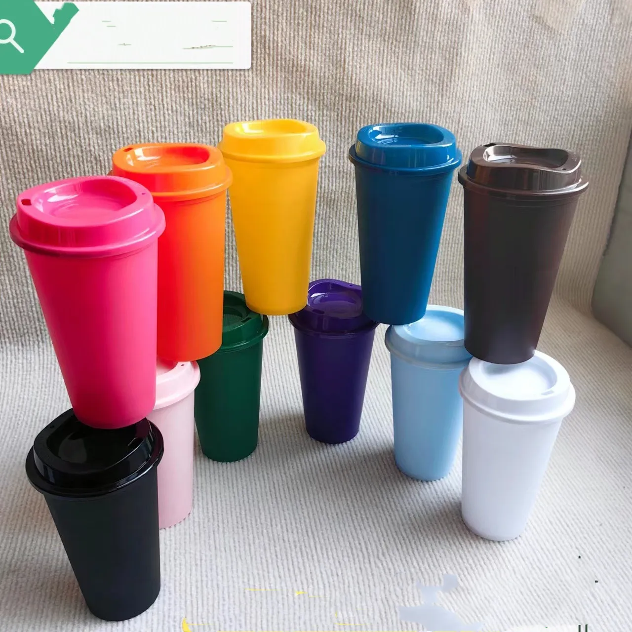 Gran sólido plástico plástico acrílico pp bebida fría vaso para llevar tazas para llevar con tapas de bebidas frías gratis tazas de café reutilizables