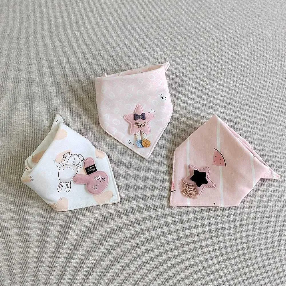 S06Q Bibs Burp Tissu 3 pièces / Lot Batch Baby Bibs pour garçons et filles Bandana Coton Absorbant Bib Tiangle Triangle Newborn Princess Accessoires D240513