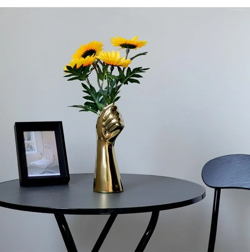 Vasos vasos de cerâmica estilo nórdico mão dourada arte criativa Arte criativa Arranjo de flores do corpo humano Decoração moderna do escritório em casa