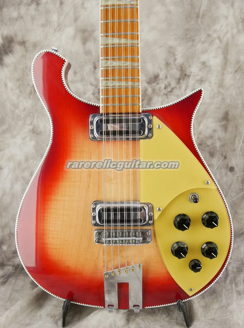 Uppgraderad trapesstycke Tom Petty 660 12 strängar Cherry Sunburst Fire Glo Electric Guitar Gold PickGuard Checkered Body Binding Gloss Lack Red Fingerboard