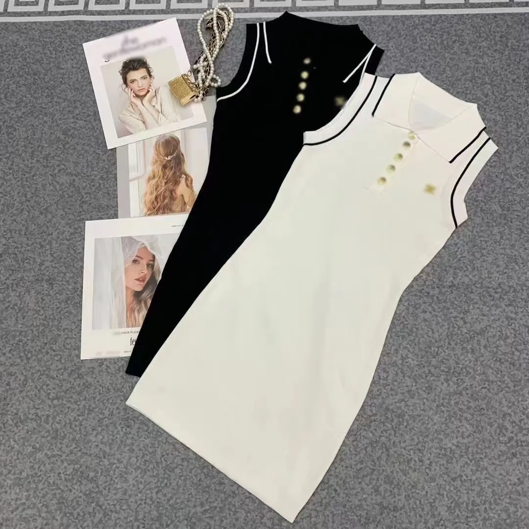 デザイナーの女性のノースリーブドレス黒と白のソーシャルオールインワンダブルレター短袖の長袖の長袖のハイウエストロングドレスカジュアルプレイドレス
