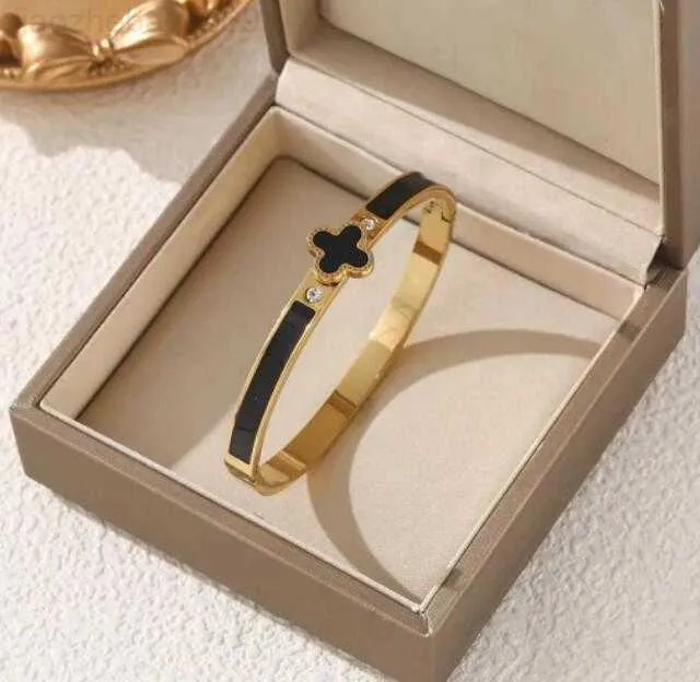 pulseira de pulseira pulseira de luxo marca de luxo pulseiras mulheres clássicas de alta qualidade diamante cem hard corporar bacelete de natal jóias muito bem bom bom bom