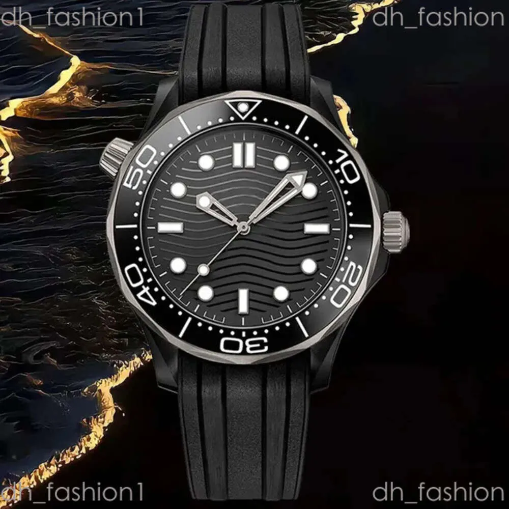 OMG Titta med Box Mens AAA High Quality OMG Diving 41mm Black Dial Bioceramic Bezel Waterproof Sapphire Luminous Rubber Strap Fashion Accessories Sports 24SS 344