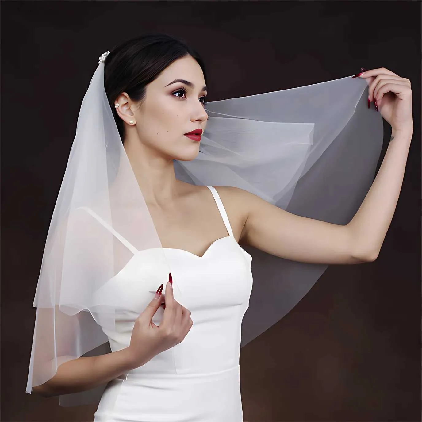 Brautschleier Mit Kamm 2-lagig Mit Perlen Für Die Hochzeit_voghion.com