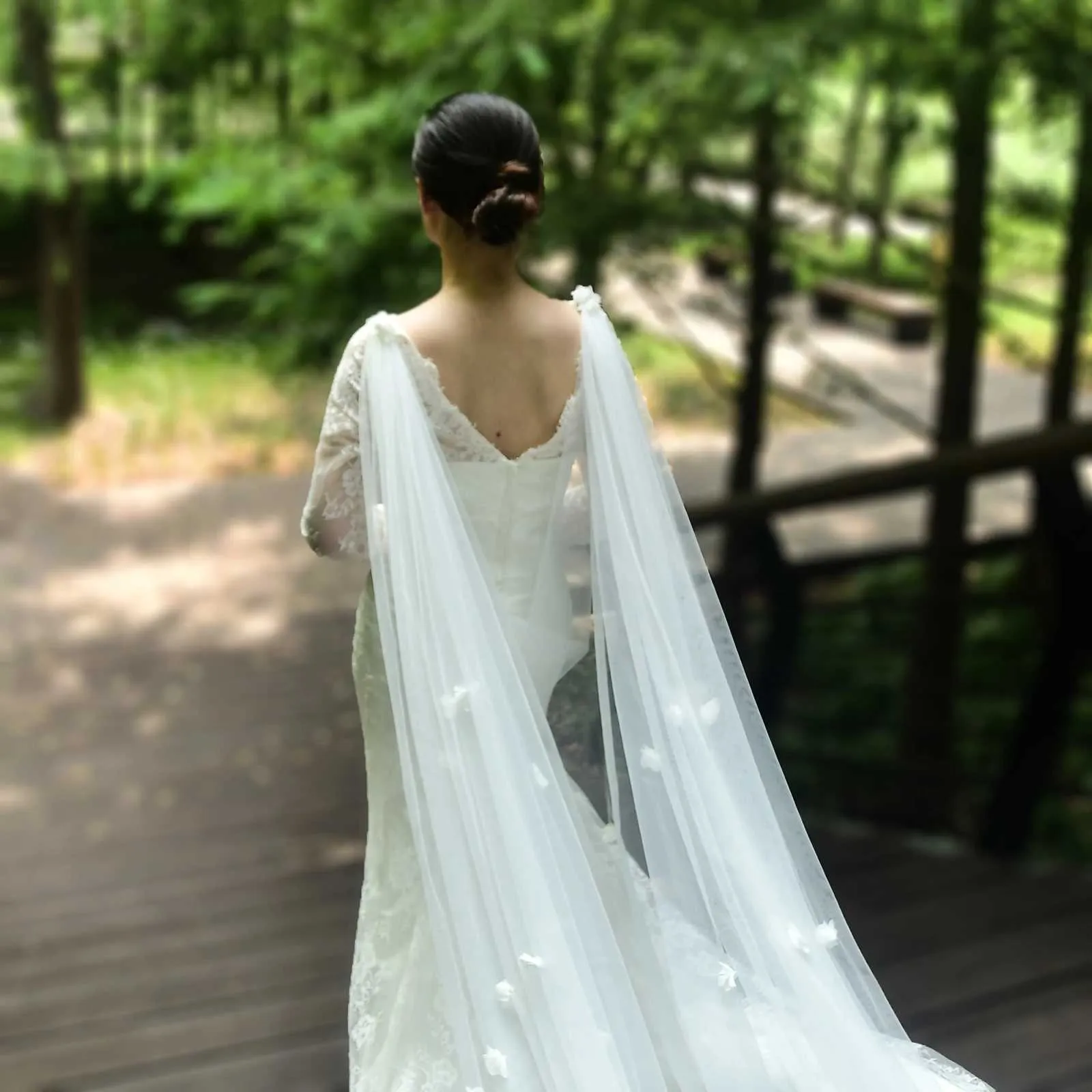 Bijoux de cheveux femmes VG44 voiles de mariée longue cathédrale style soirée cape veste femmes épaules nues boléro mariage_voghion.com