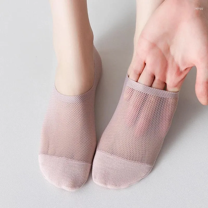 Women Socks Anti-slip Silicone Low Cut Ankle Sock Slippers Summer Invisible No Show Solid Color Mesh Thin Breathable Boat