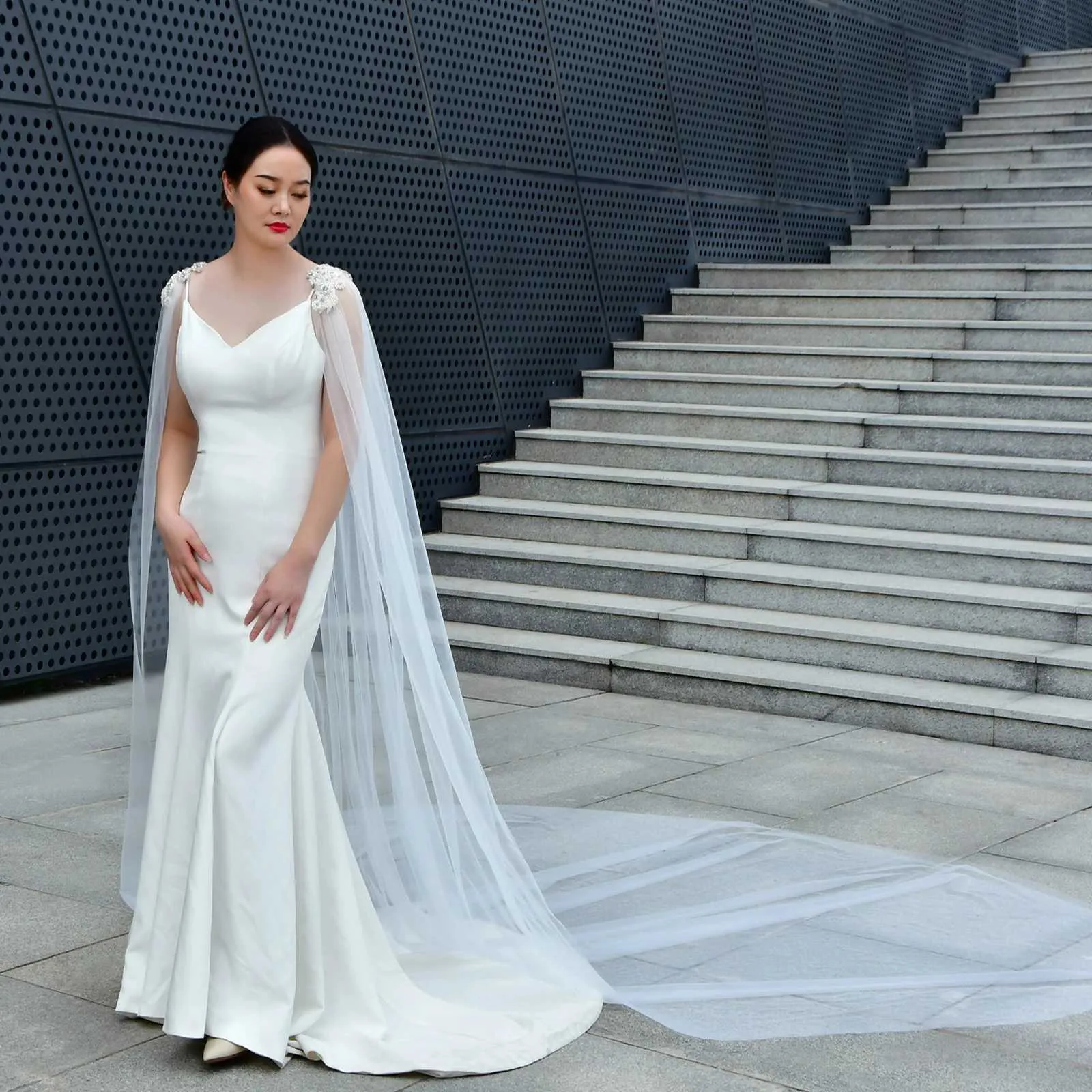 Long Bridal Cape Veil With 3d Flowers Elegant Wedding Shawl_voghion.com