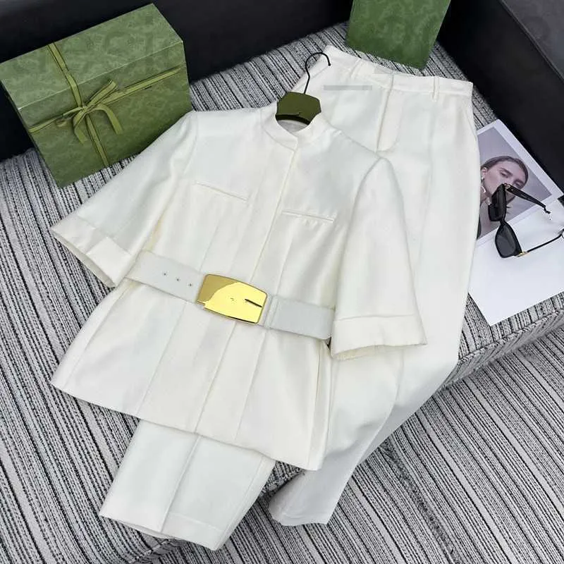 Dames tweedelige broek Designer Spring/Summer Advanced Elegant Stand Up Neck 5/4 Sleeve Pak Coat gecombineerd met pak rechte beenbroek Set KAPC