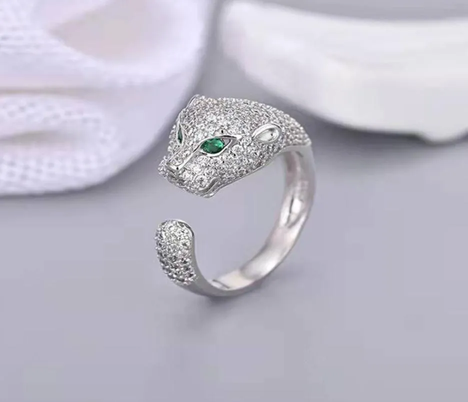 Anneaux de créateurs de haute qualité mode ouverte mode intégrale Incrust Zircon Cubic Green Eye Leopard Head Shape Rings for Women Jewelry Women894814017