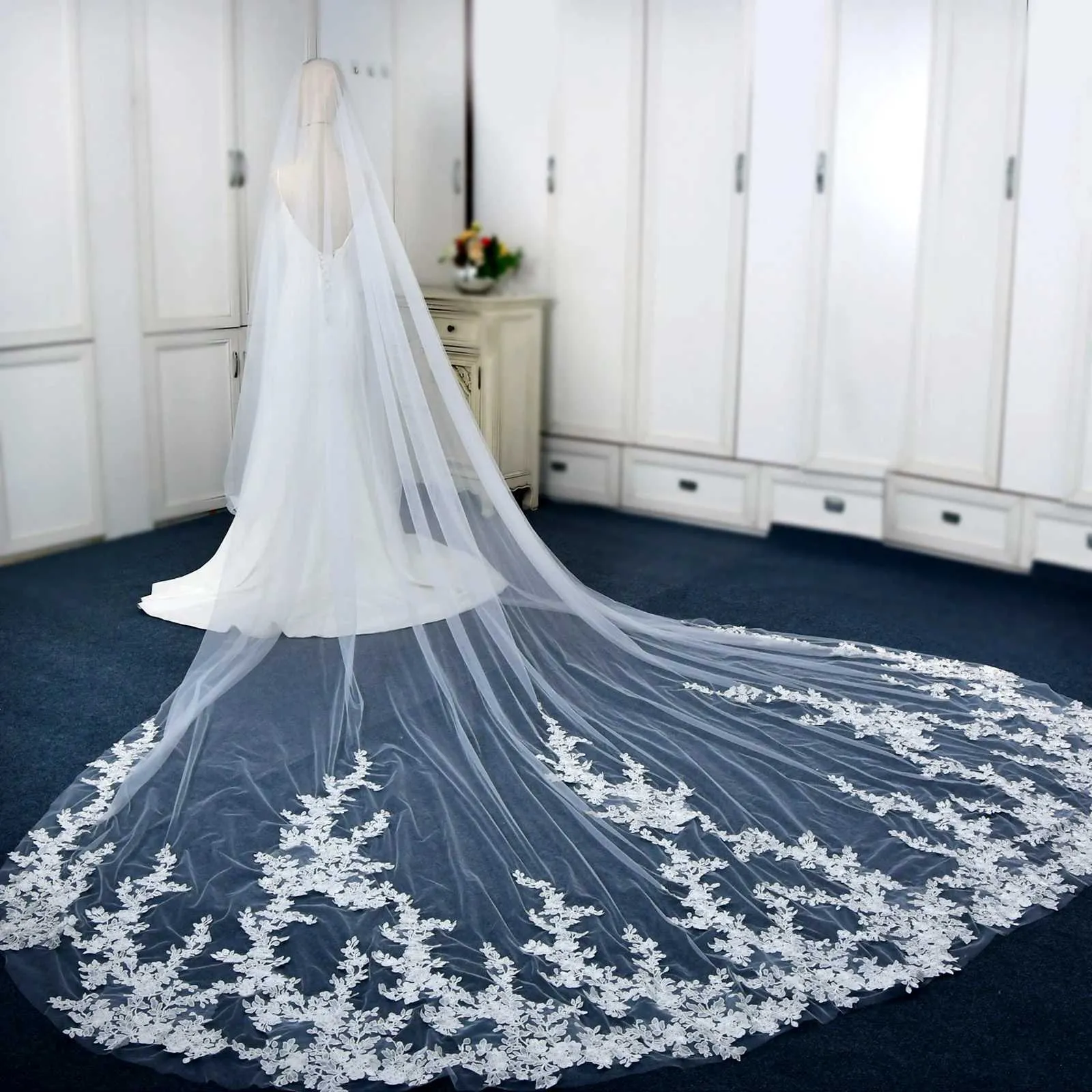 Hair Jewelry Wide Tree Vine Lace Patch Wedding Veil Long Cathedral Style Illusion 1 Tier with Comb Bridal Accessories_voghion.com