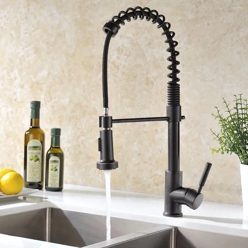 Rubinetti del lavandino da bagno in ottone solido semi-professionista cucina rubinetto durevole e robusto tira con olio spruzzatore strofinato bronzo