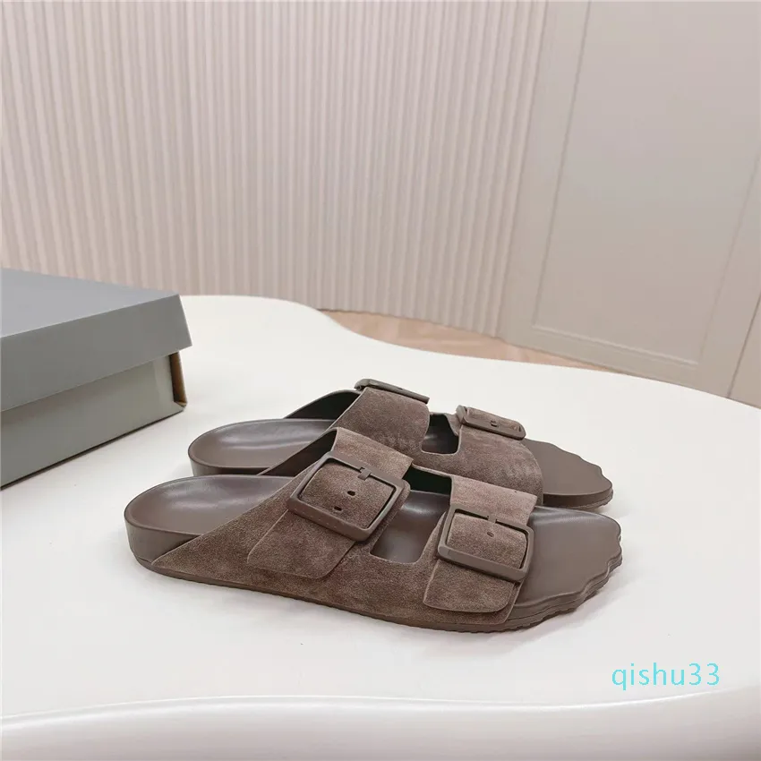 15A Дизайнерские мулы Slippers Paris Fashion Sunday Men Men Women Slippers Роскошные телячья кожа, кожаная кожа на открытом воздухе Baotou Slippers Размер 35-45