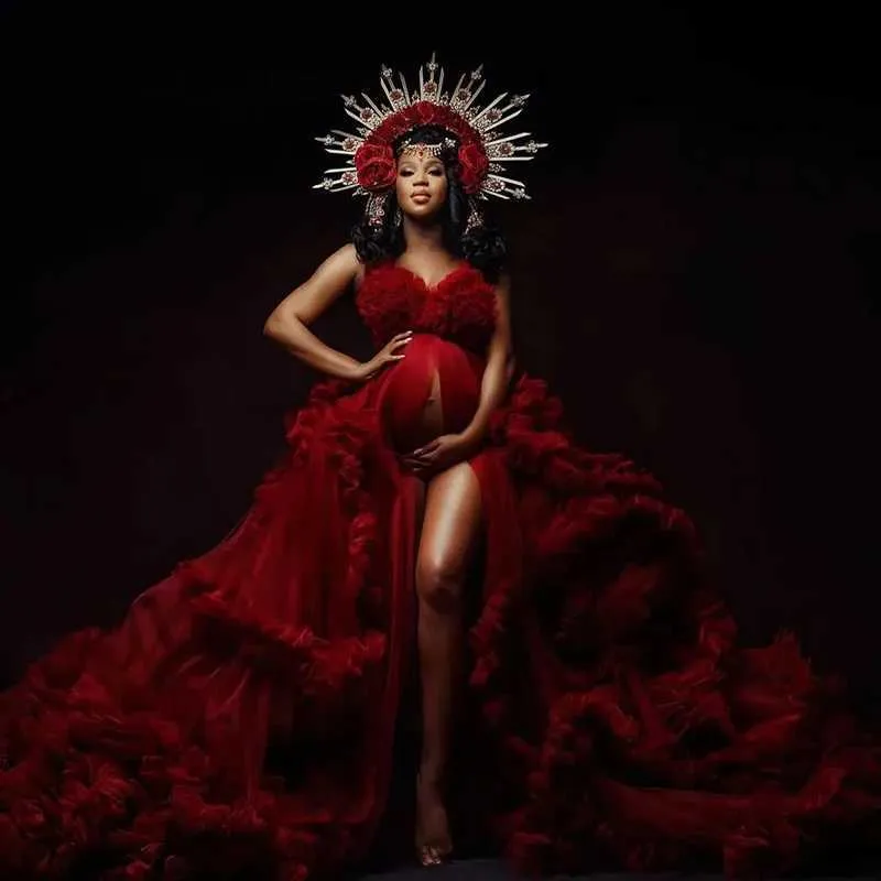 Red flowy gown 2025