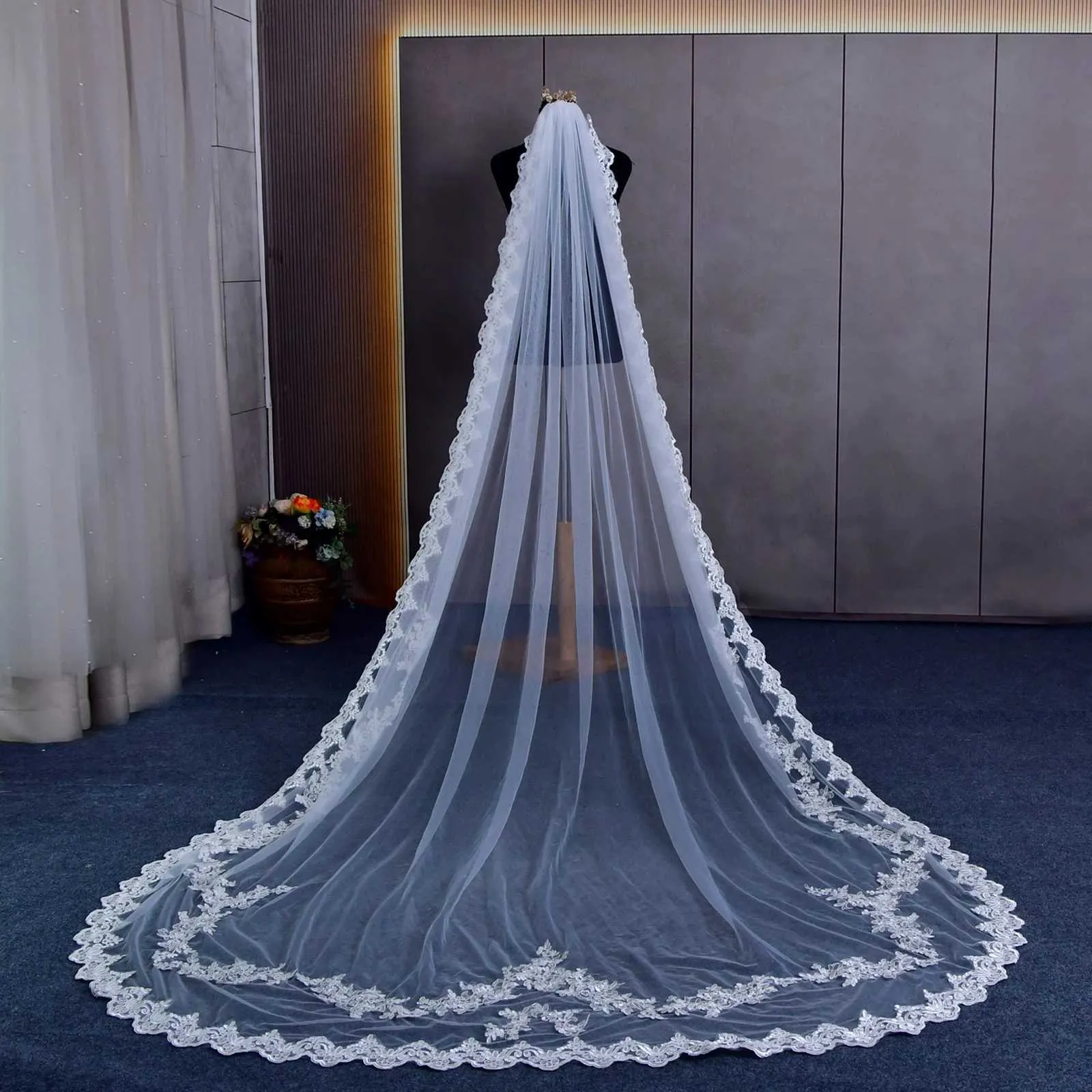 Gioielli per capelli v110 Velo lungo in pizzo con applicazioni Veli da sposa 1 strato Cattedrale Morbido tulle Accessori per abito da sposa per la sposa_voghion.com