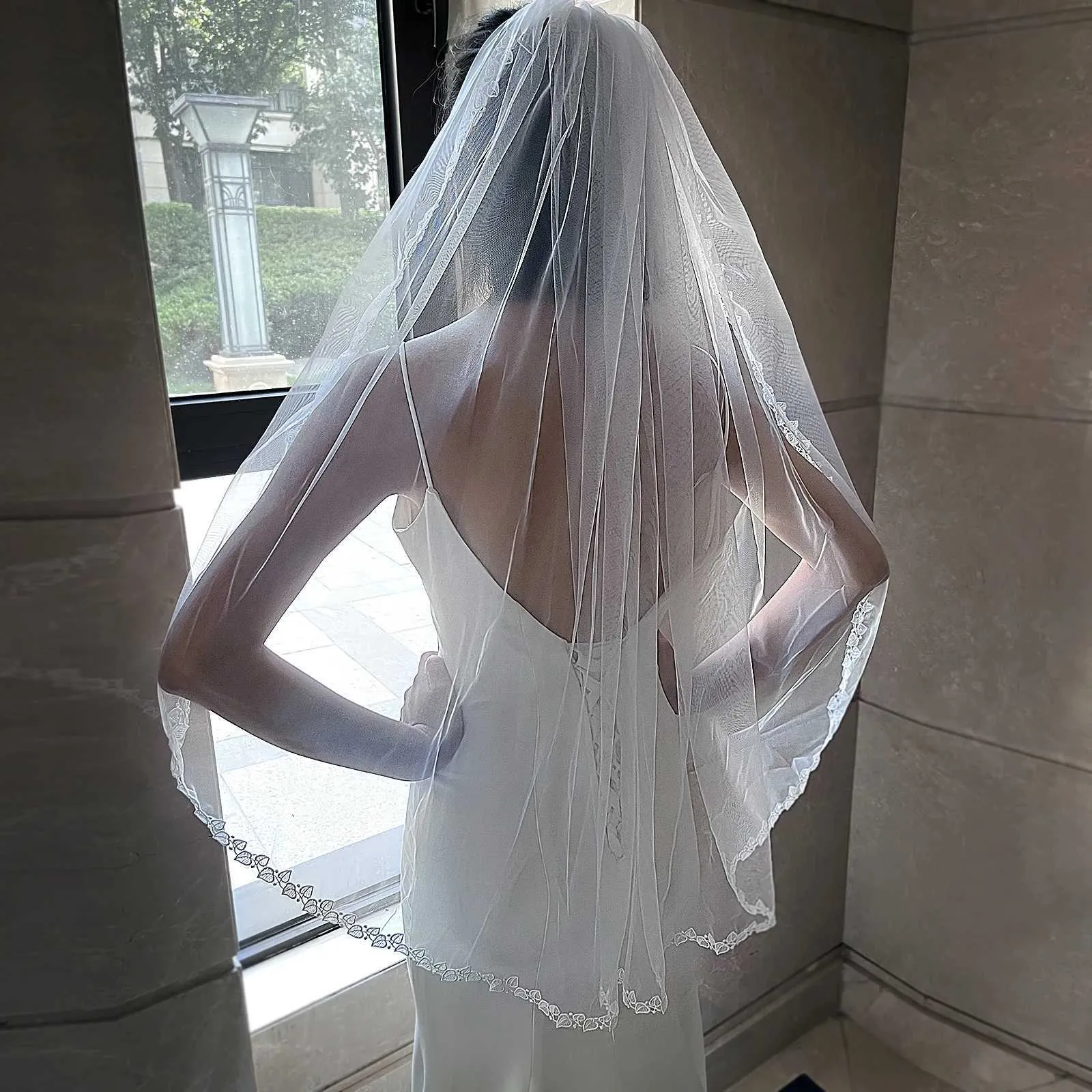 Brautschleier Mit Spitzenbesatz Blatt Design Für Hochzeiten_voghion.com