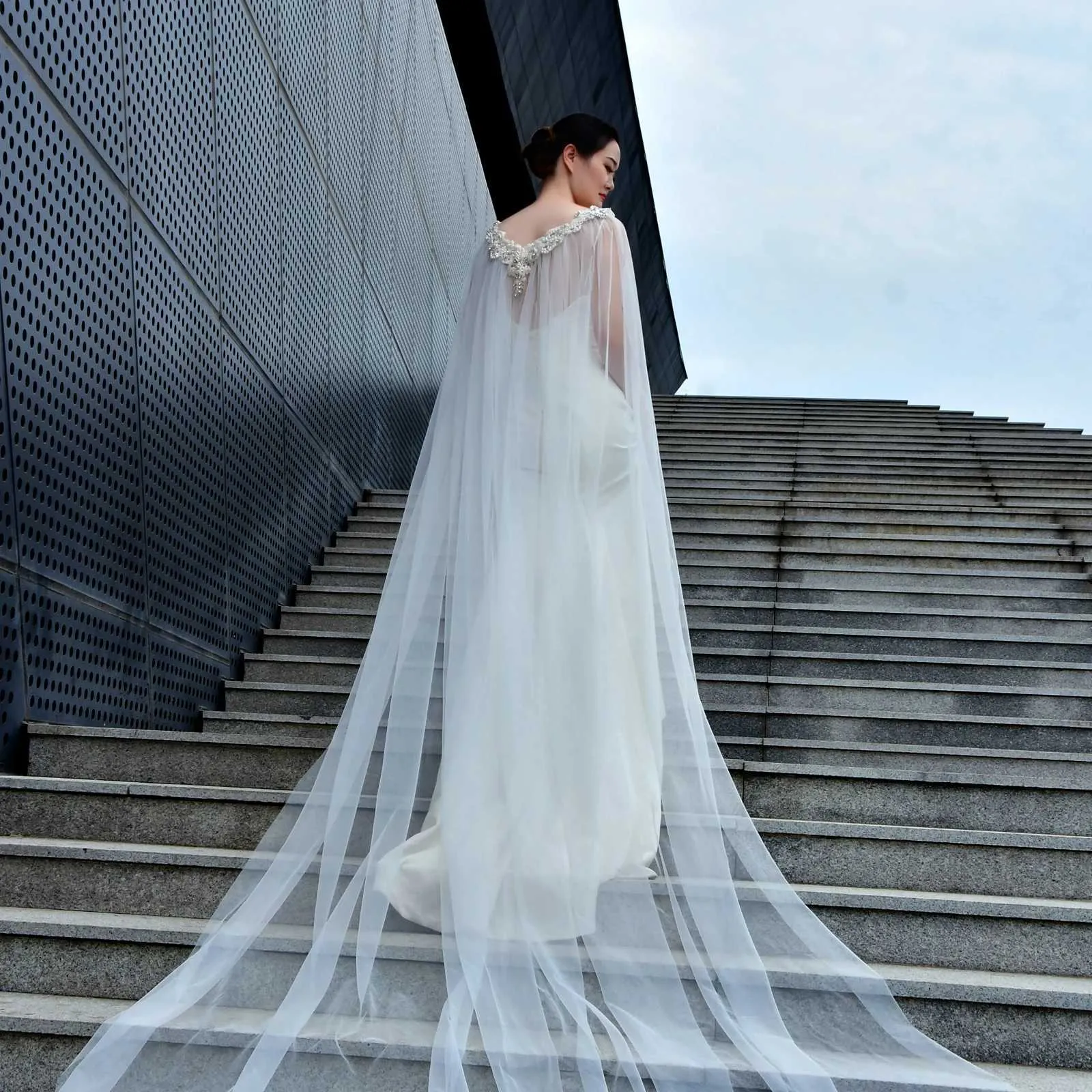 Long Bridal Cape Veil With 3d Flowers Elegant Wedding Shawl_voghion.com