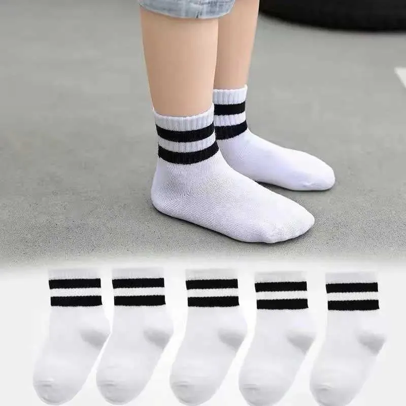 Kids Socks 5 pairs/batch autumn high elasticity simple childrens socks Korean cotton strip solid color letter boys and girls socks 1-12 Y d240513
