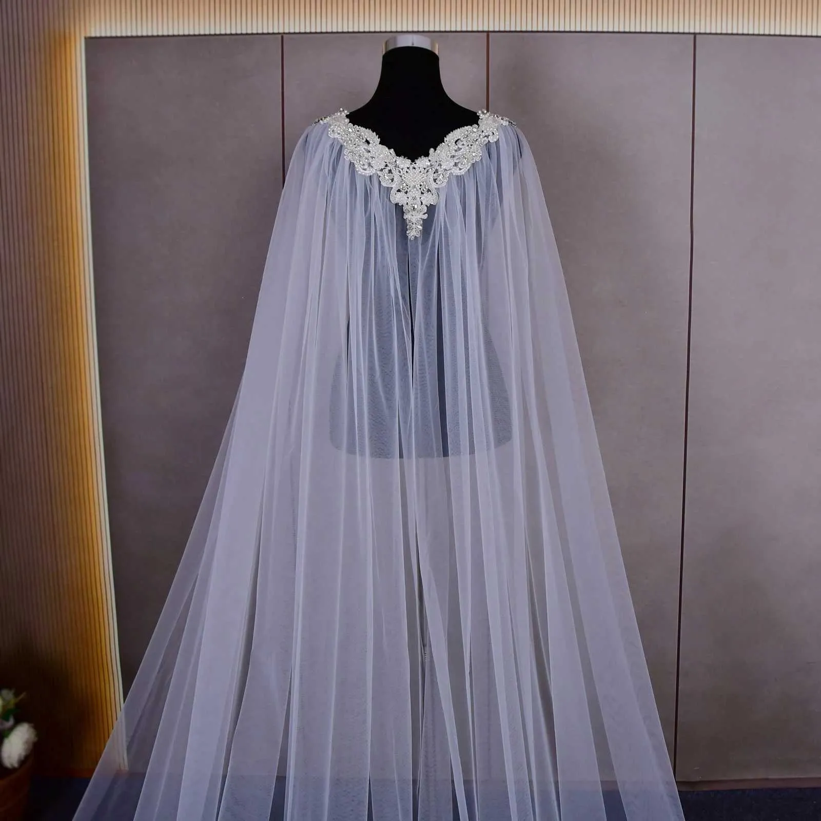 Hair Jewelry Womens VG74 Long Bridal Bolero Cloak Capes Veil 3D Flowers Wedding Accessories for Bride Shawl Soft Evening_voghion.com