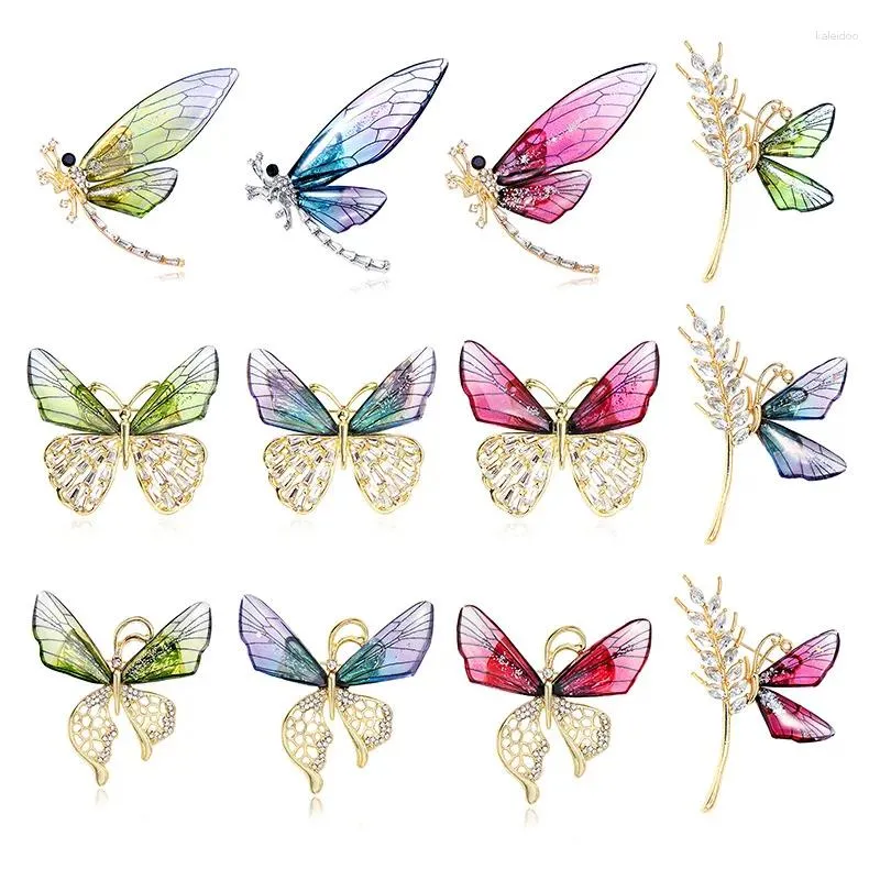 Broches 2024 Vintage Femmes Crystal Dragonfly Badge Pin Zircon Élégant Écharpe Collier épingles Mariages Bijoux Party Bijoux Bijoux