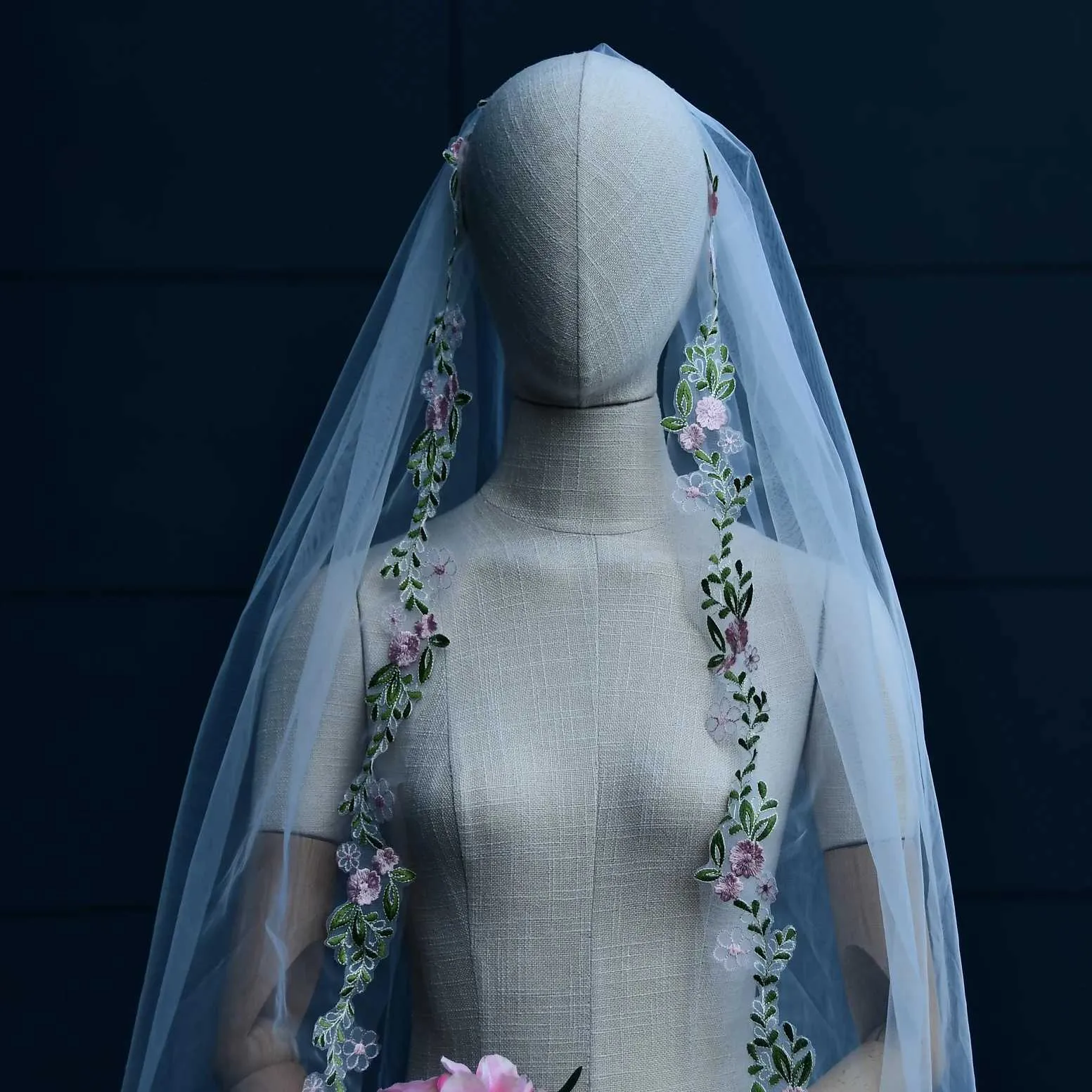 Haarschmuck Kurzer Schleier Spitzenrand Brautschleier 1 Stufe Fingerspitzenlänge Mantilla Weiche Brautkleider Zubehör für_voghion.com