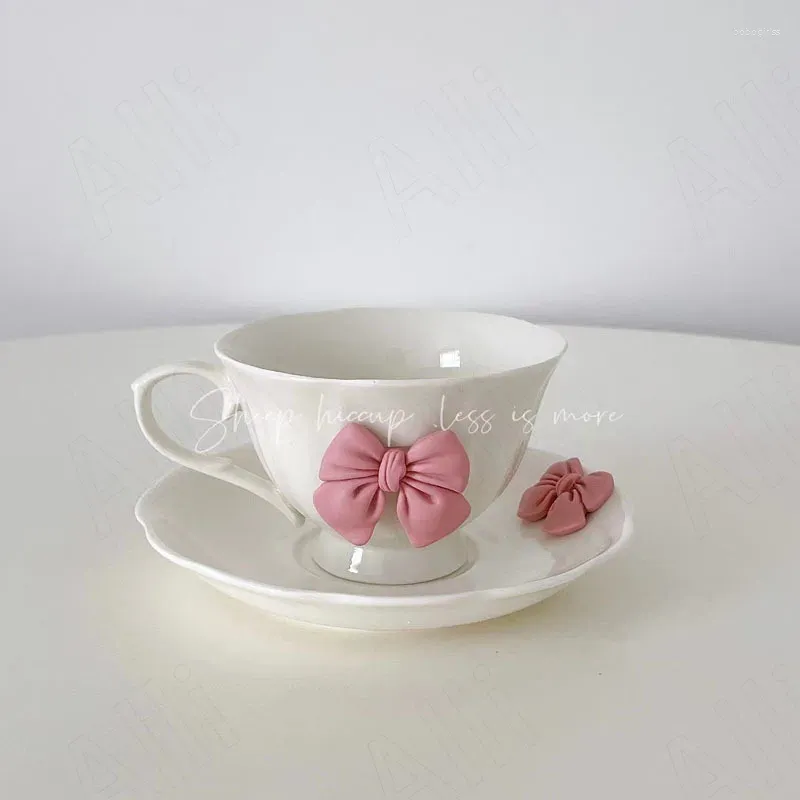 Mugs Simple Ceramic Mug Bow Tie Decorative Cup And Saucer Set Dining Room Desktop Afternoon Tea Coffee Cups Modern Home Decoration