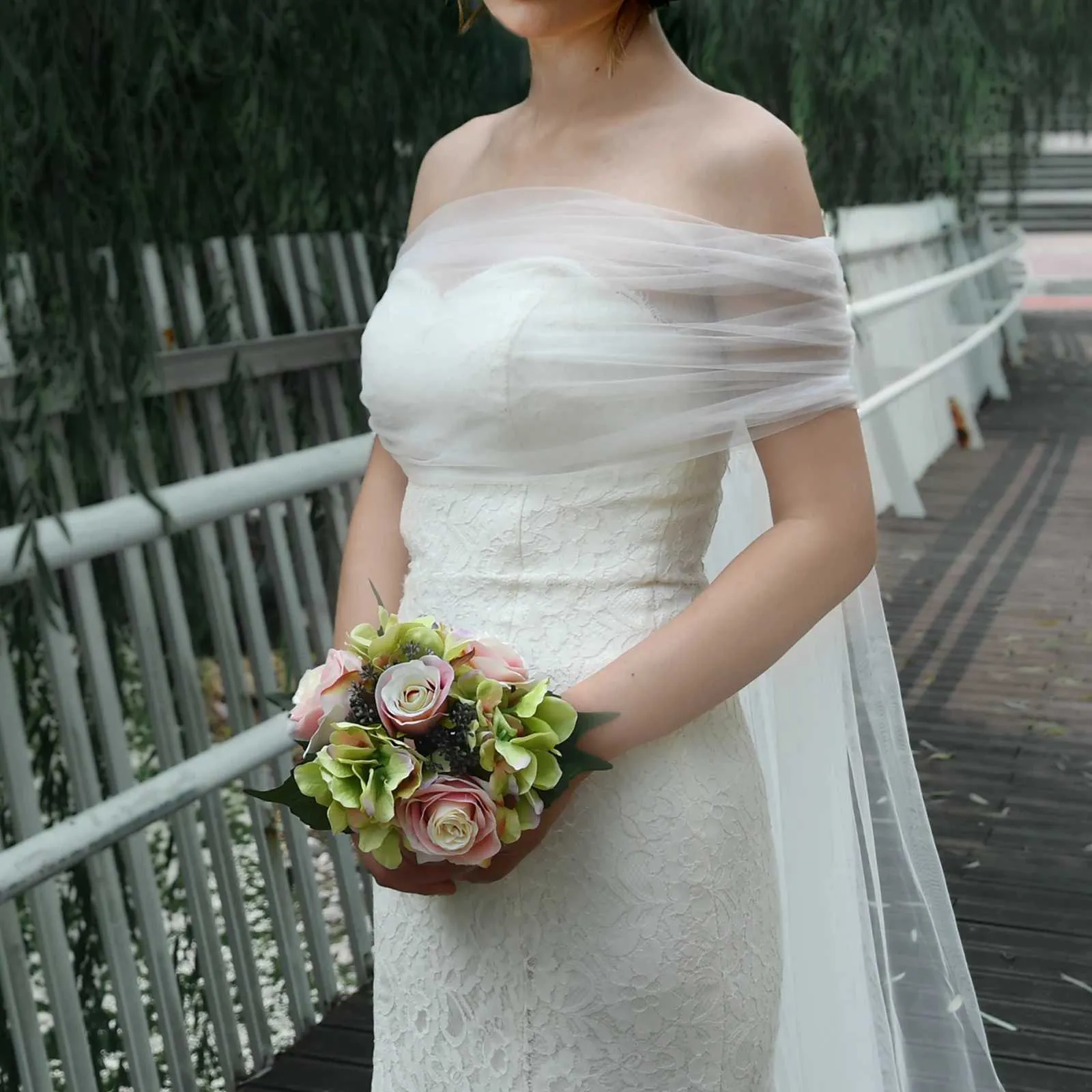 Bijuterii de păr VG87 Catedrală Mireasă Pelerină Voal Bolero Jachetă Femei Plus Size Șal Accesorii Mireasă Palton de Nuntă_voghion.com
