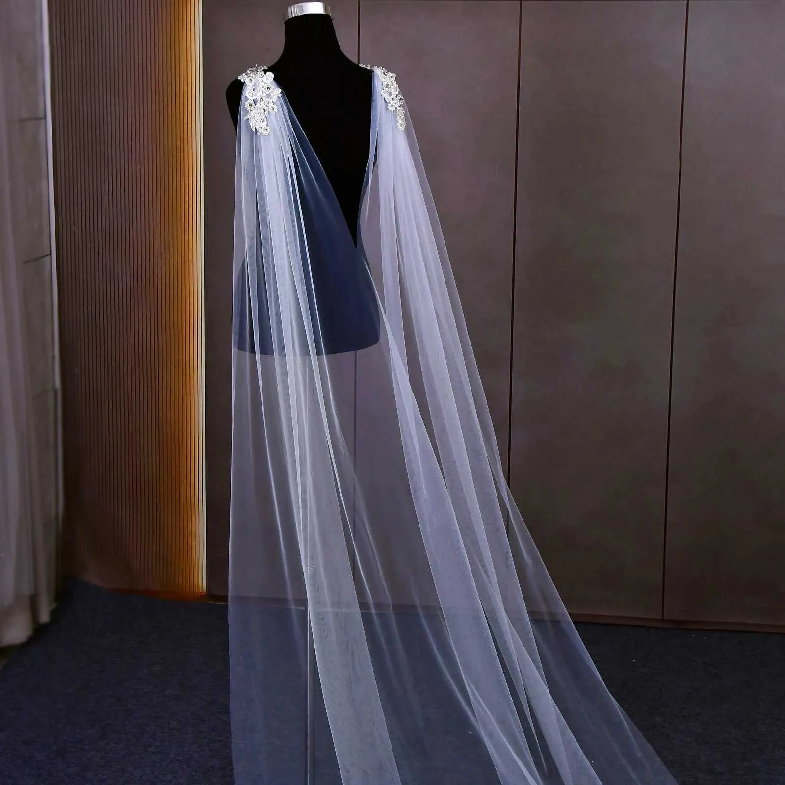 Bruids cape sluier voor dames bruiloft schouderbedekking tule_voghion.com
