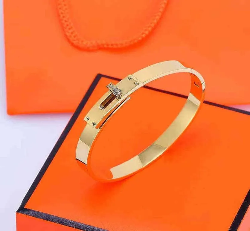Браслеты очарования нержавеющей стали для женщин -дизайнеров роскошных ювелирных изделий H Bangles Gold Fashion1704658