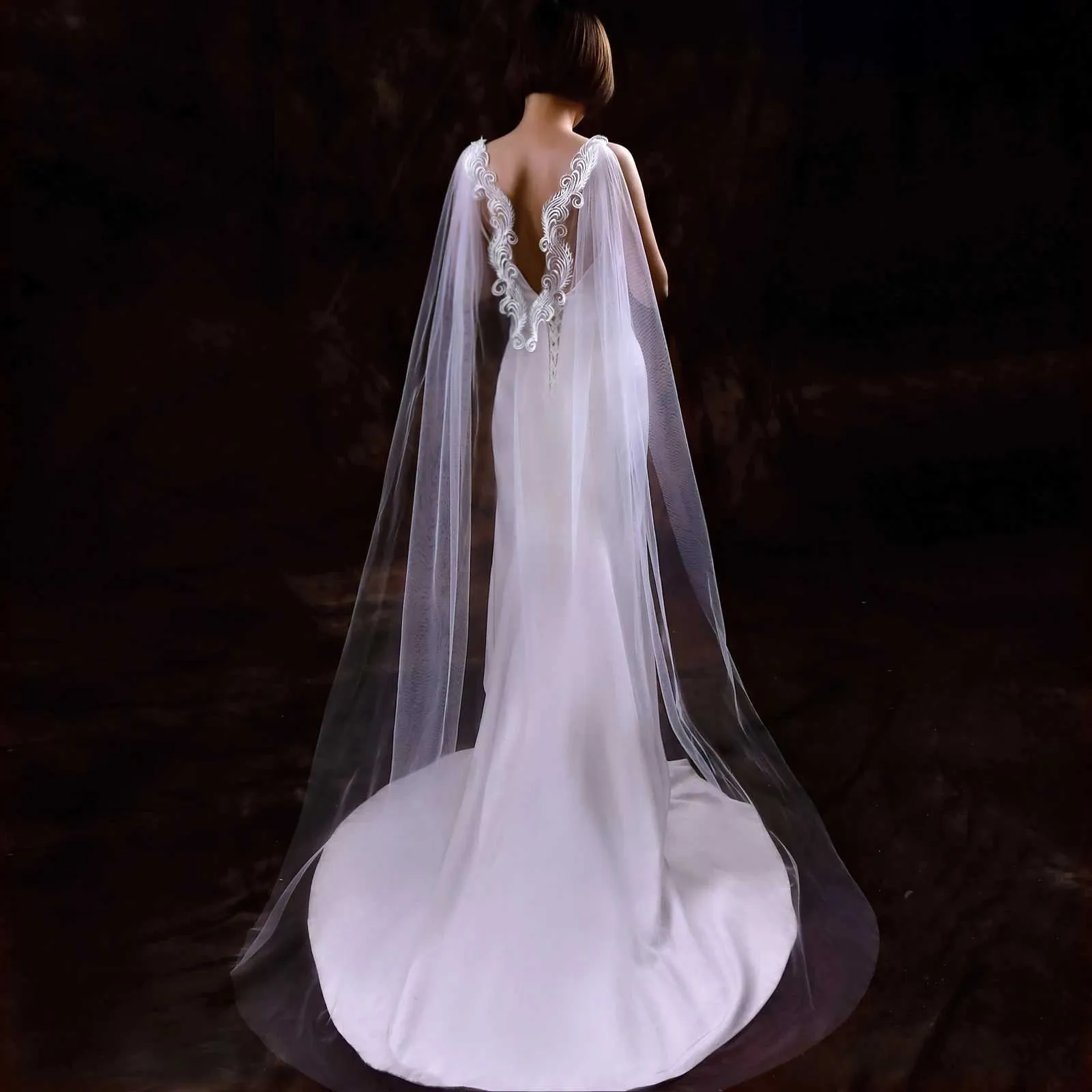 Mantella da sposa con velo lungo cattedrale accessori capelli sposa_voghion.com