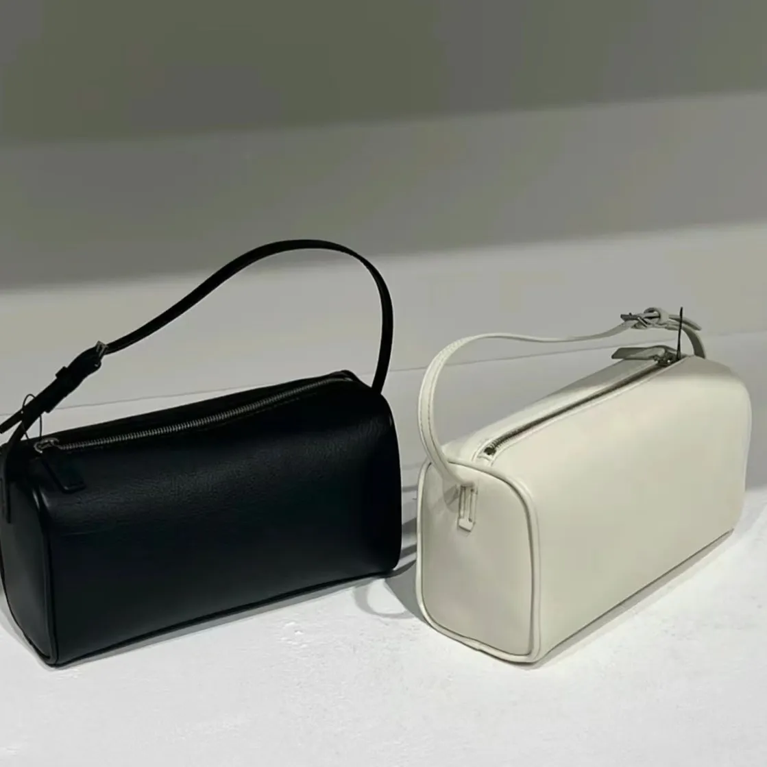 Luxury Leather Shoulder Bag Set Designer Tote, Clutch, Crossbody Lunch  Stylish Handbags for Women Men Calfskin Pochette Included