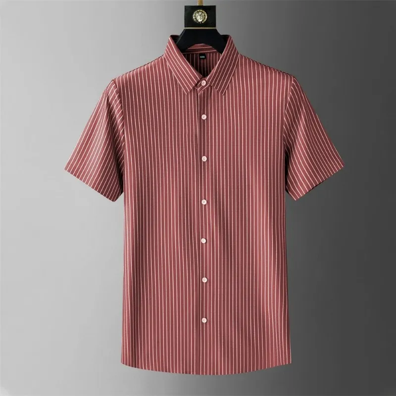 2024 Summer Seamless Elastic Striped Business Casual Dress Shirts Men Short Sleeve Office Social Formal Shirts Men Clothing